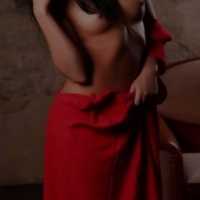 Merhaba Seçkin Beyler, Ben Brunette Mezitli Escort Jenna